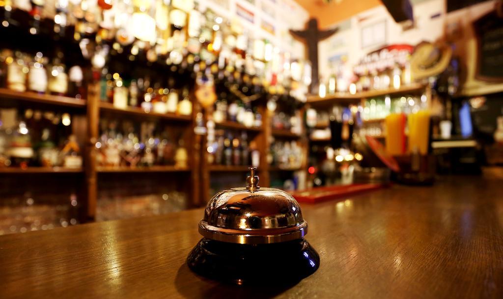 Pension Alfa & Whisky Pub Tábor Dış mekan fotoğraf